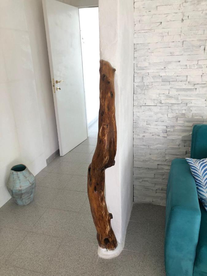 Appartamento Moderno Rustico Олбия Екстериор снимка